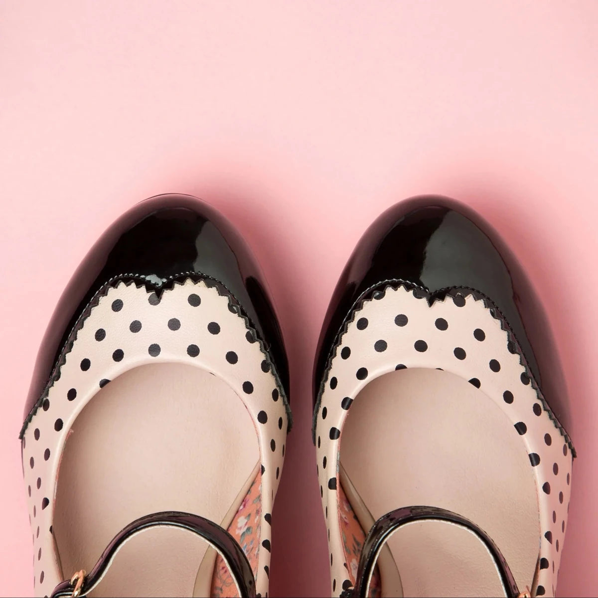 Retro 50s Mary Jane Pumps - Vairela